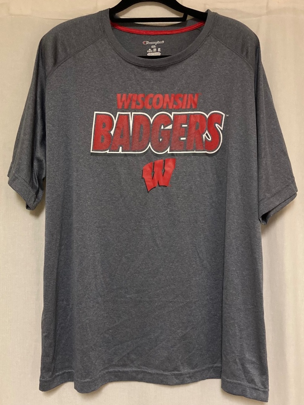 Men's Wisconsin Badgers Athletic Apparel Performance Tee Size 2XL